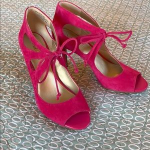 Violet & Red pink suede heels. Size 8